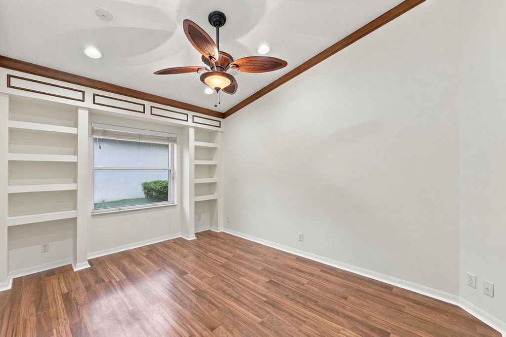 9576 Taormina Street - Photo 38