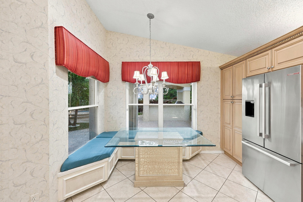 9576 Taormina Street - Photo 20