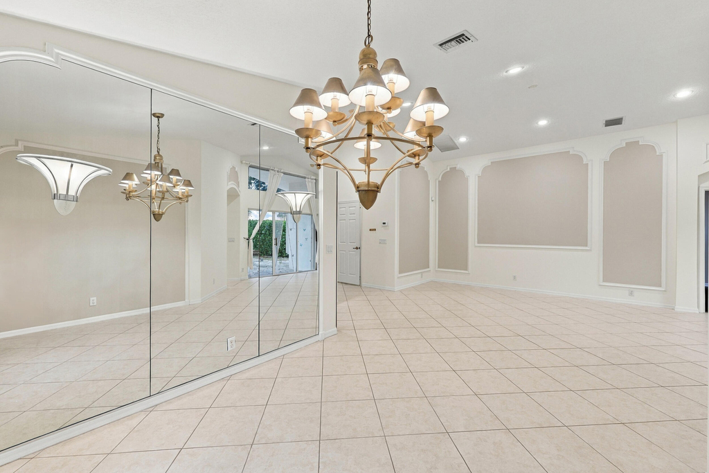 9576 Taormina Street - Photo 15