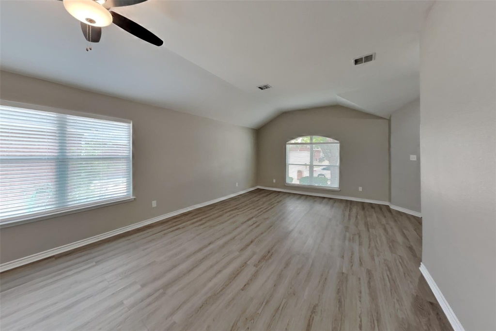 1909 Caddo Street - Photo 3
