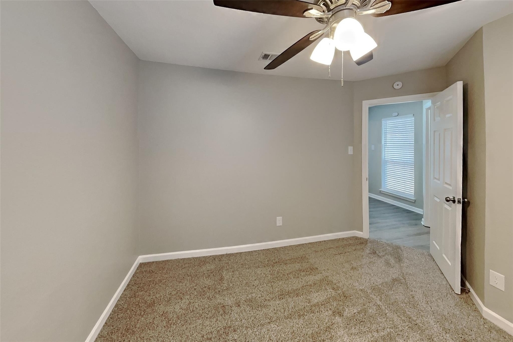 7512 Lake Arrowhead Drive - Photo 16
