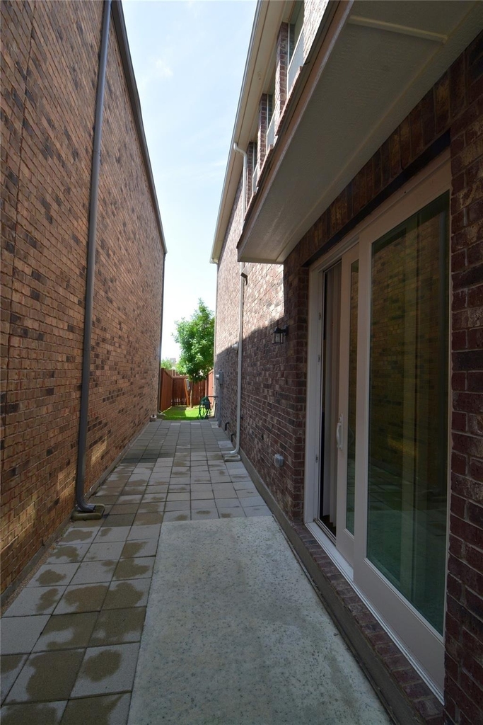 607 Ansley Way - Photo 22