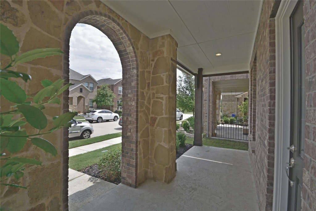 607 Ansley Way - Photo 2