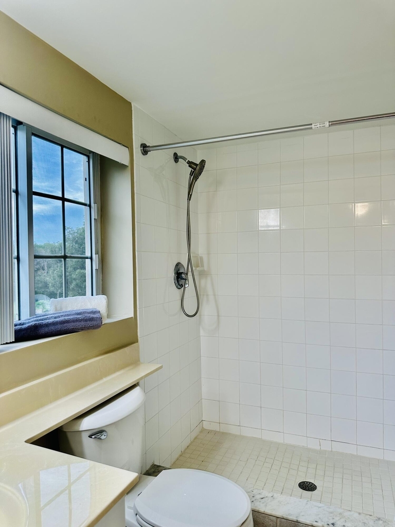 500 N Crestwood Court N - Photo 17