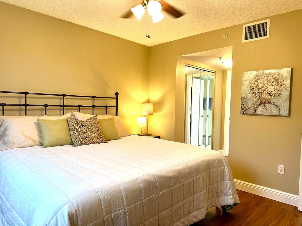 500 N Crestwood Court N - Photo 13