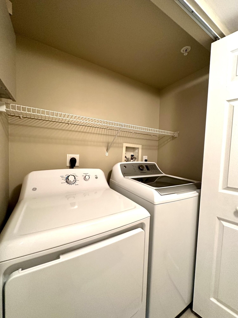500 N Crestwood Court N - Photo 26