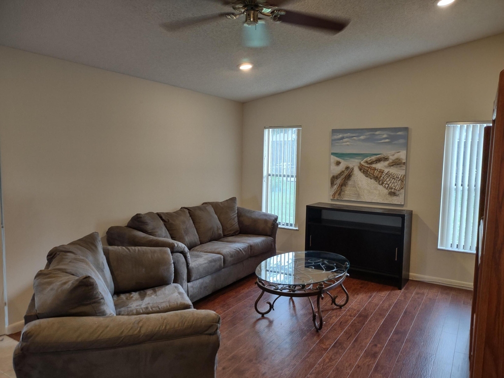 1120 Se Palm Beach Road - Photo 0
