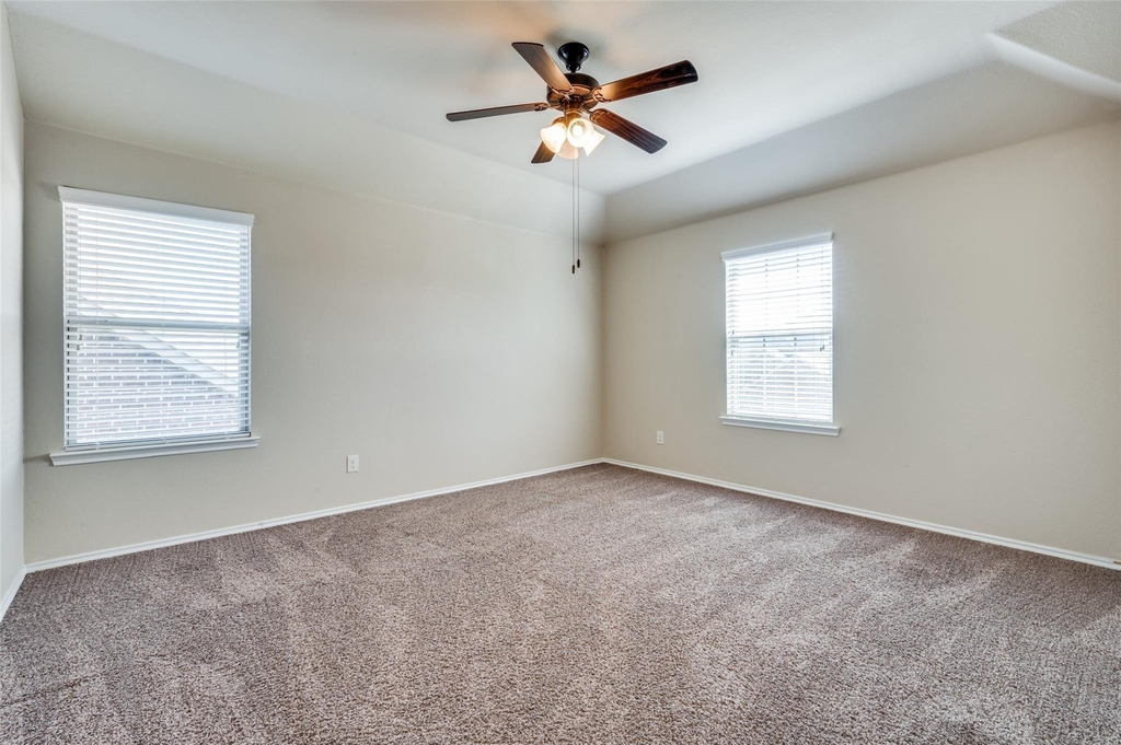 200 Mount Olive Avenue - Photo 25