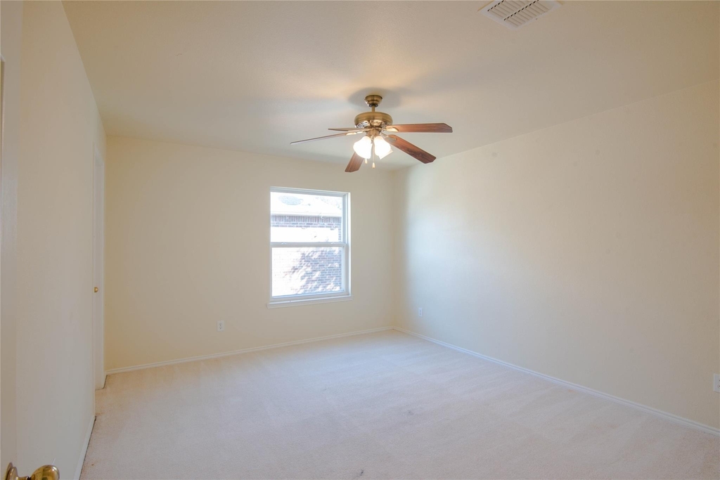 1905 Peppertree Drive - Photo 19