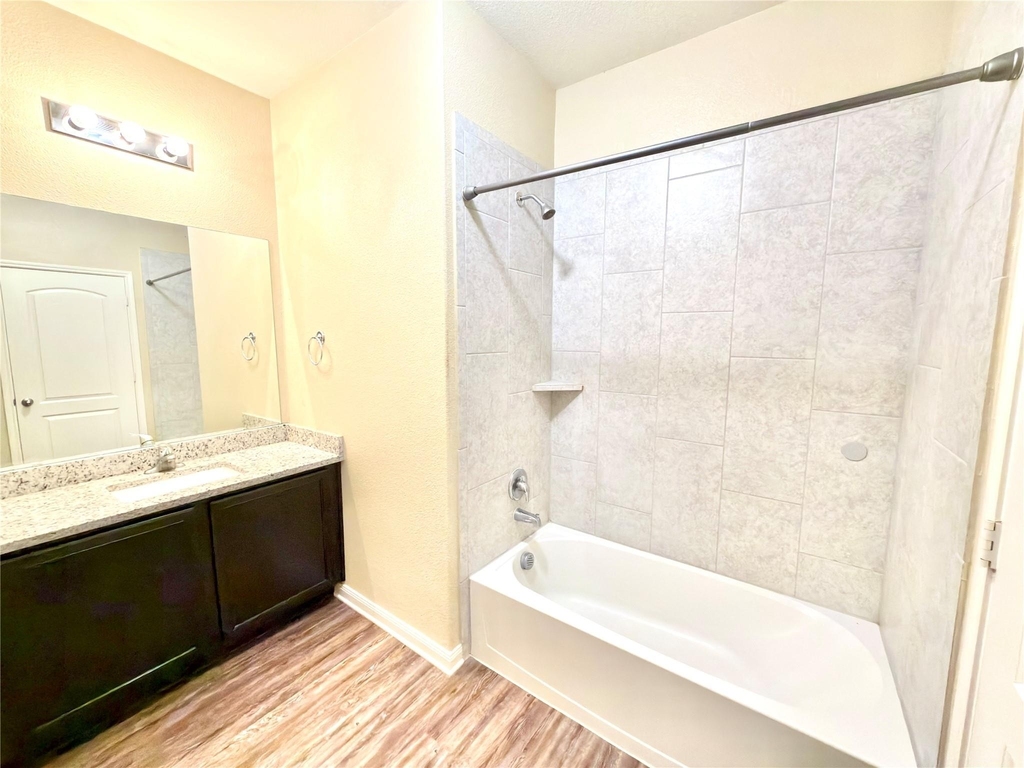 308 Curt Street - Photo 13