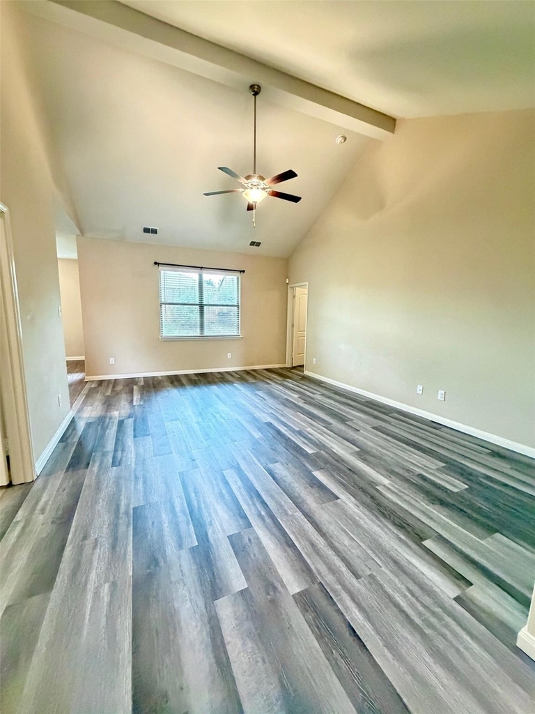 308 Curt Street - Photo 5