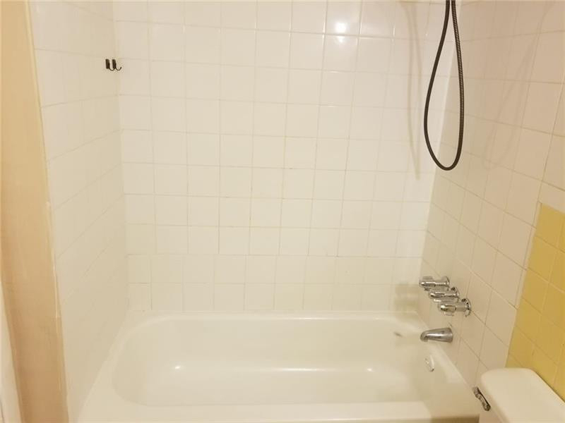 1870 Nw 60th Avenue - Photo 4
