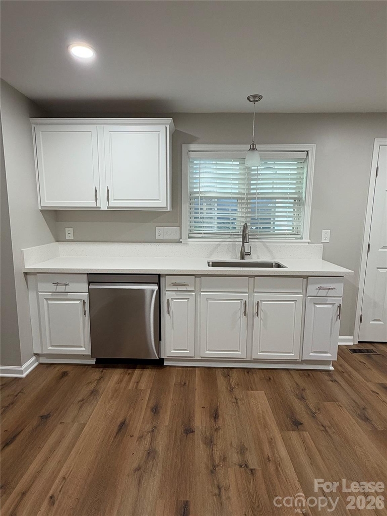 1015 4th Avenue - Photo 10