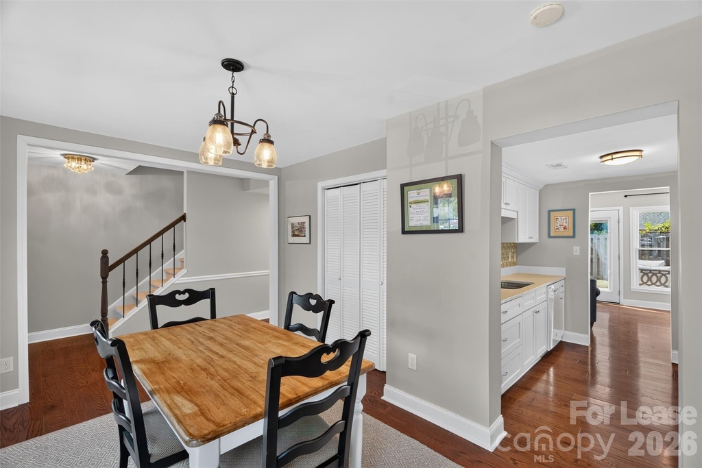 8333 Knights Bridge Road - Photo 8