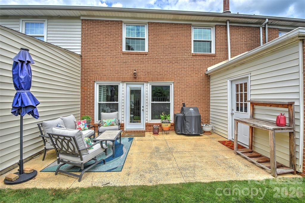 8333 Knights Bridge Road - Photo 29