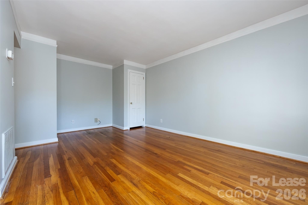 104 Colville Road - Photo 9
