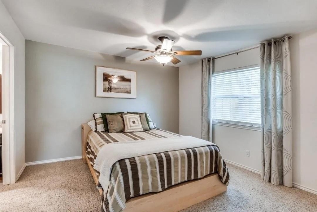 2116 Oak Brook Drive - Photo 11