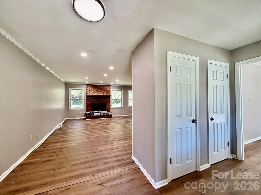 3517 Cross Winds Drive - Photo 2