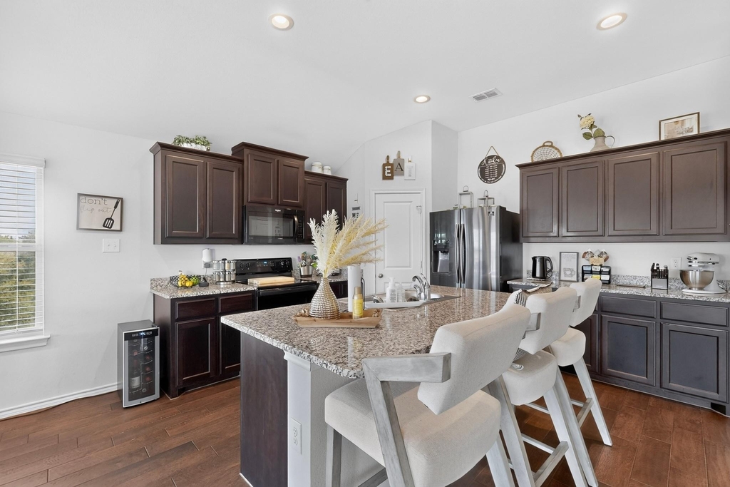 11700 Aldermoor Court - Photo 6