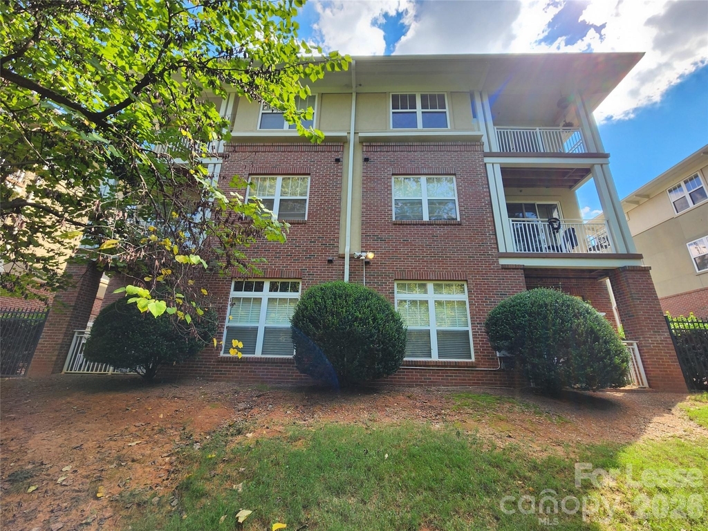 1308 Kenilworth Avenue - Photo 14