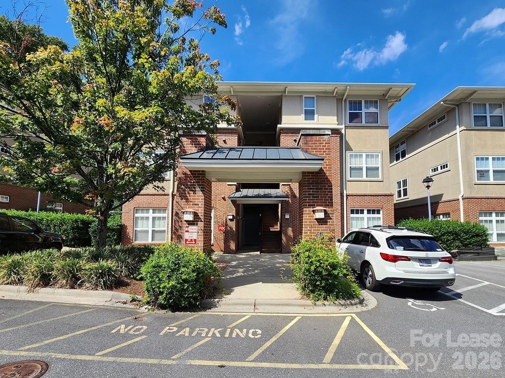 1308 Kenilworth Avenue - Photo 0
