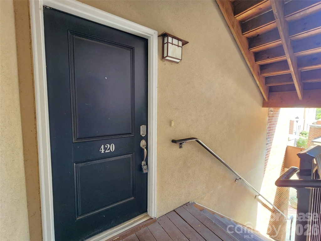 1308 Kenilworth Avenue - Photo 1