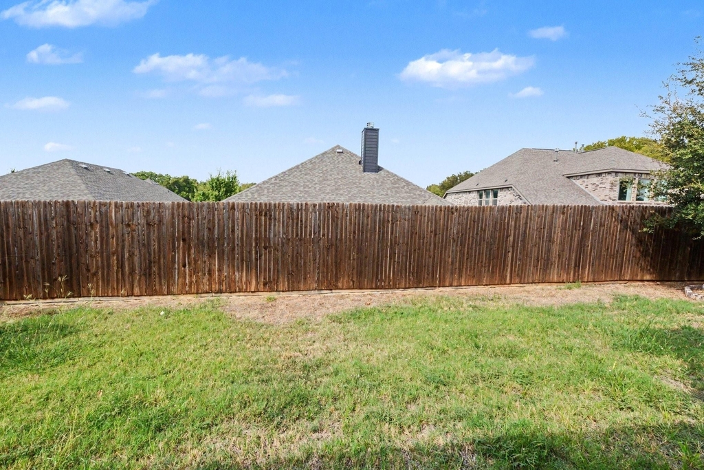 204 Lake Cove Drive - Photo 14