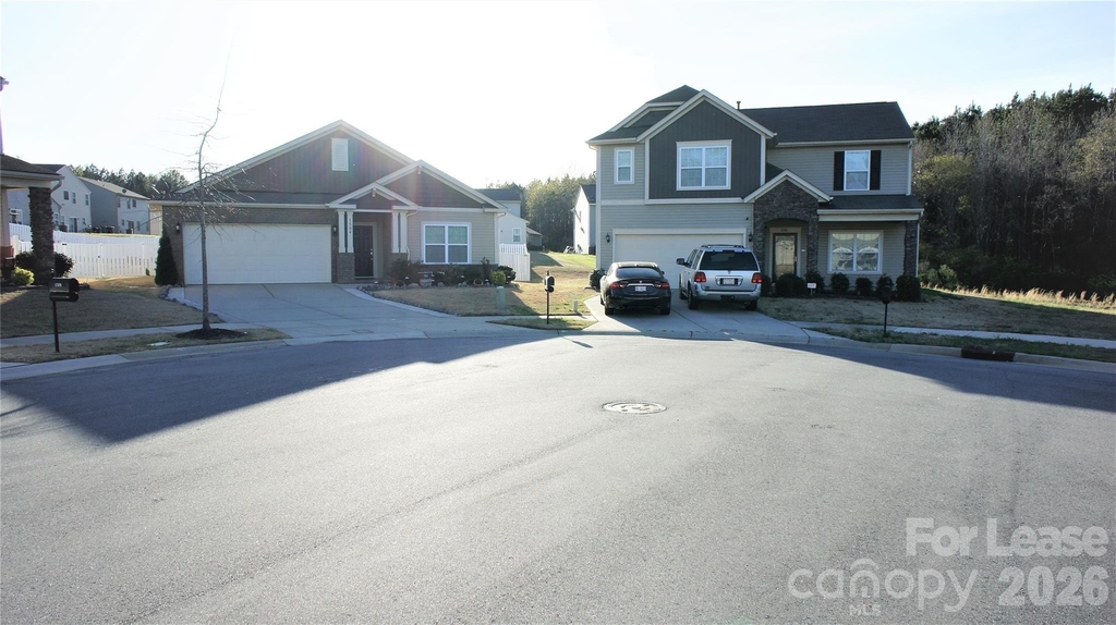 1504 Chilford Court - Photo 31