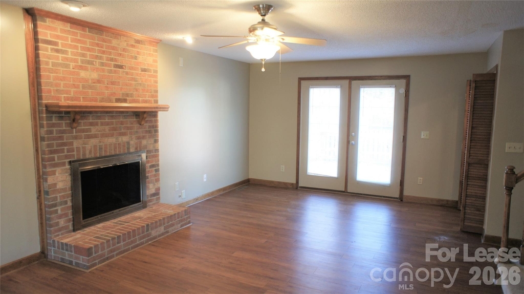 2308 Heathershire Lane - Photo 5