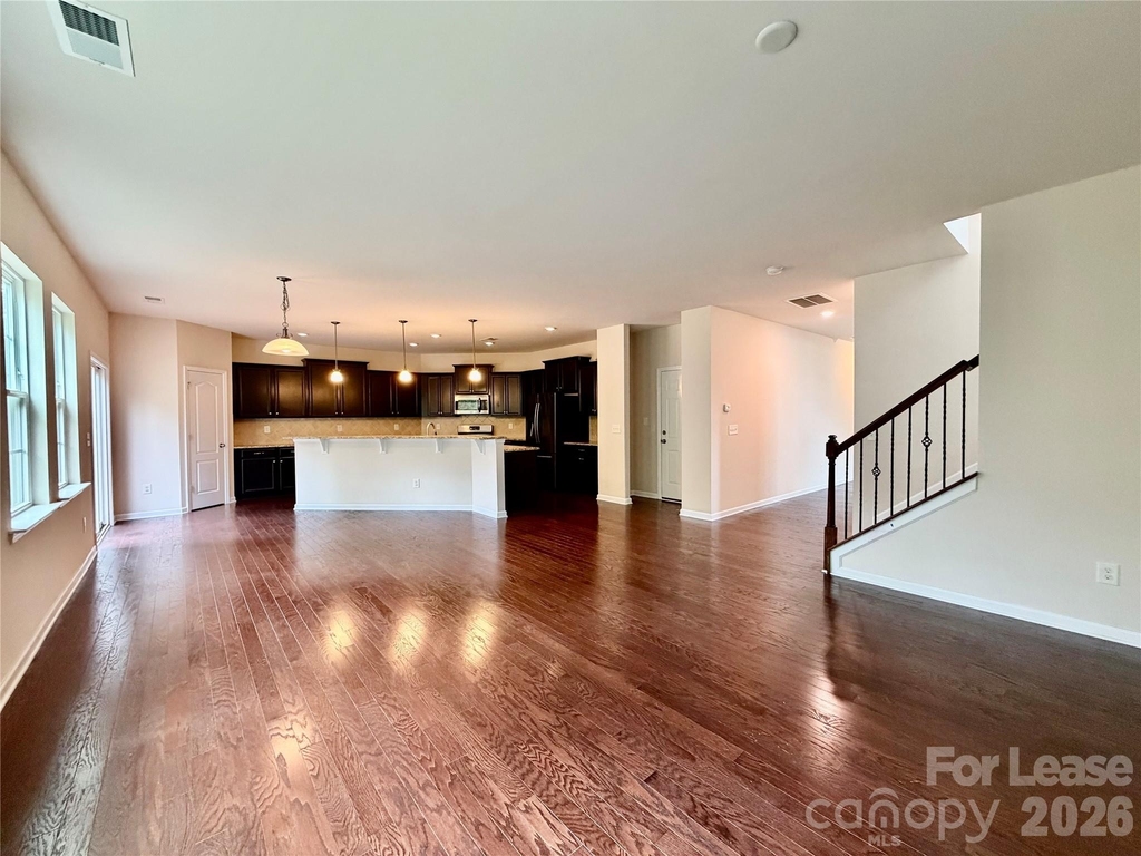 7703 Kelburn Lane - Photo 10