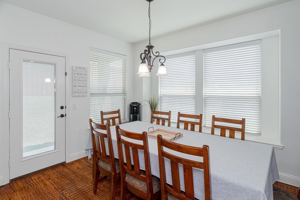4210 Magnolia Road - Photo 6