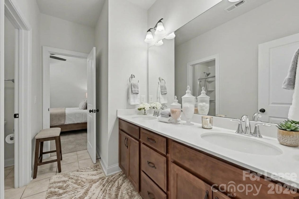 17306 Saranita Lane - Photo 37