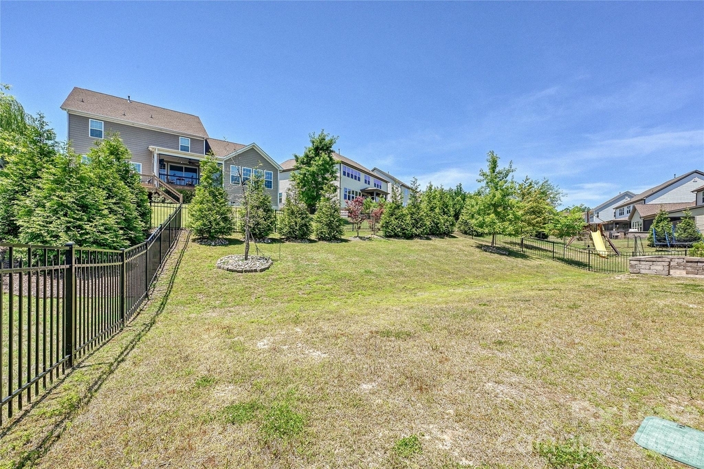17306 Saranita Lane - Photo 47