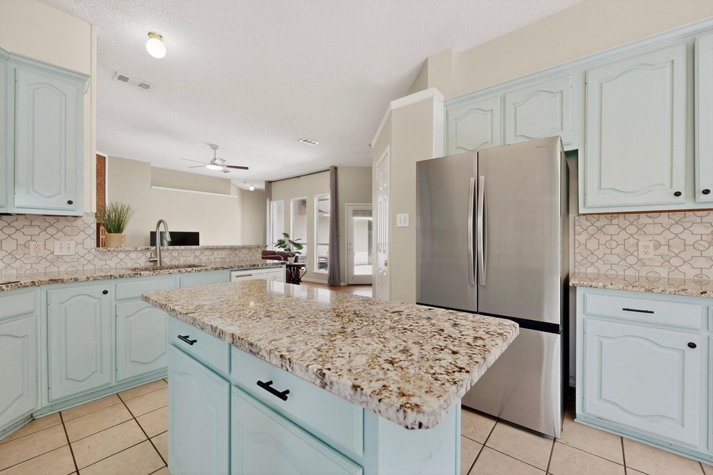 320 Elizabeth Trail - Photo 6