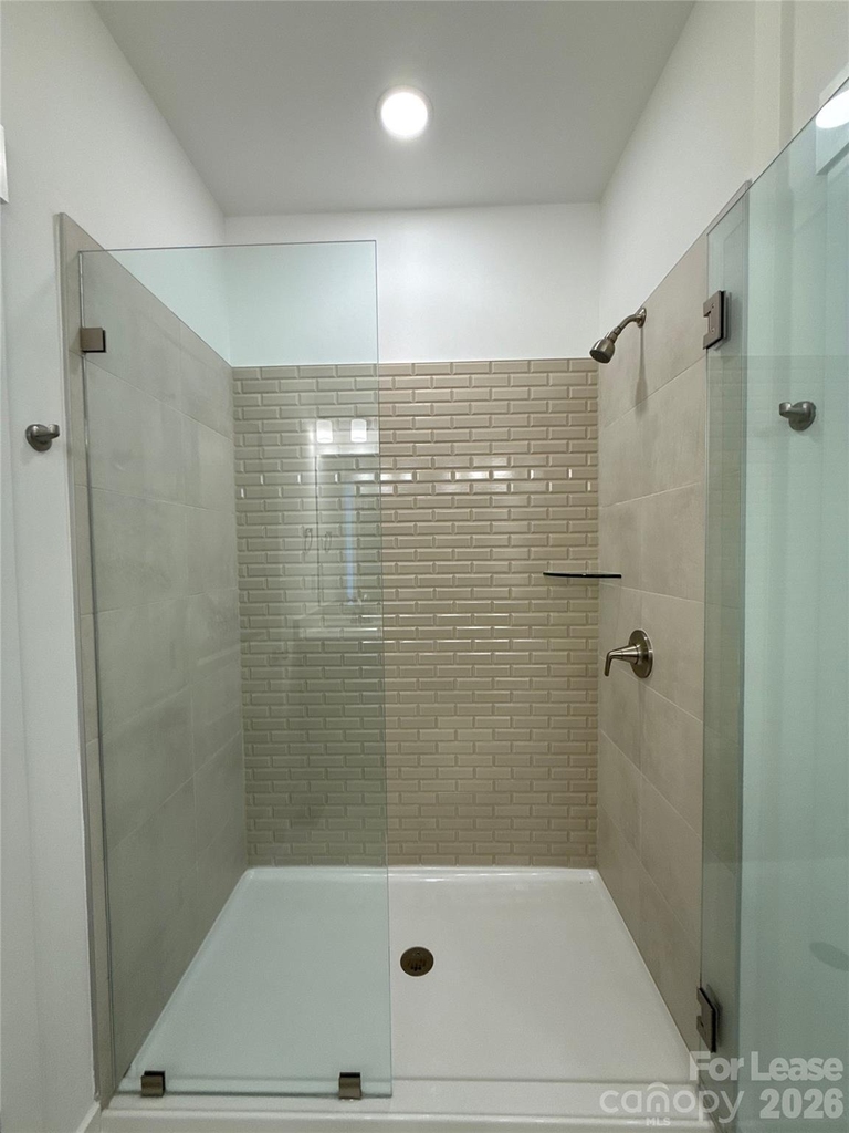 7009 Westrow Avenue - Photo 12