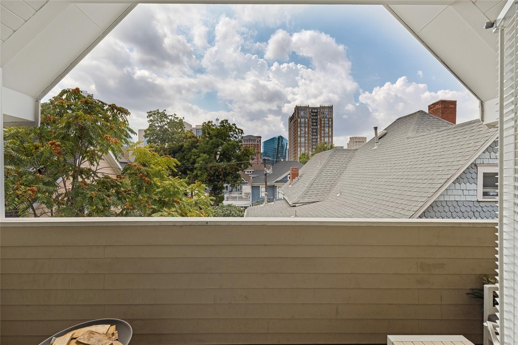 2604 Thomas Avenue - Photo 11