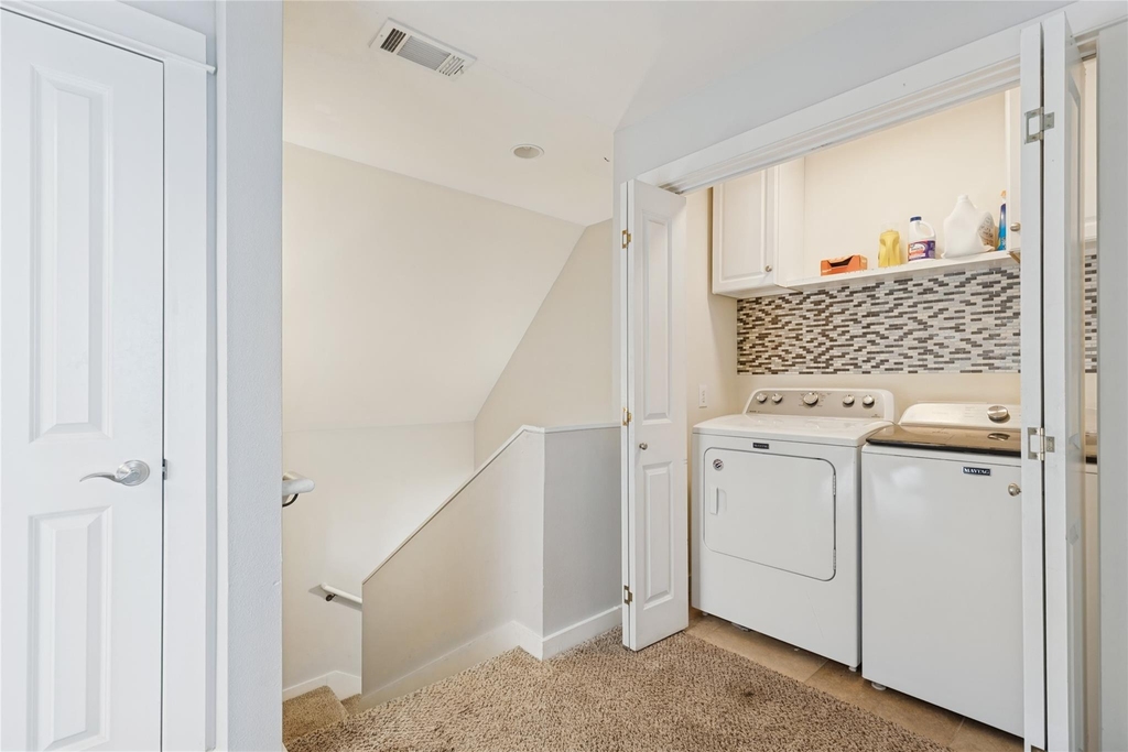 2604 Thomas Avenue - Photo 16