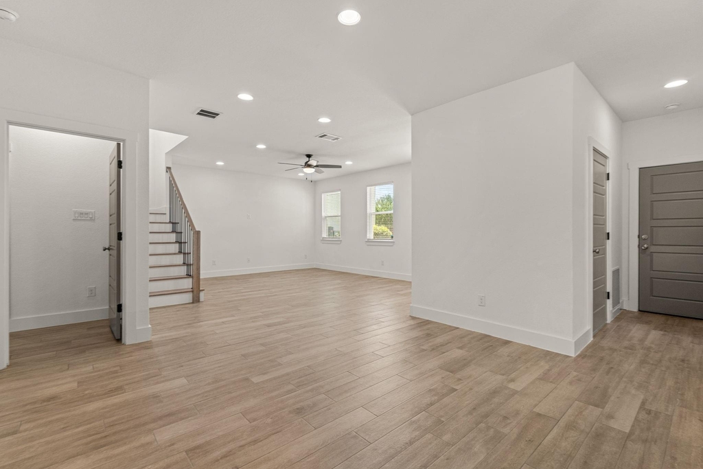 5618 Oaks Lane - Photo 12