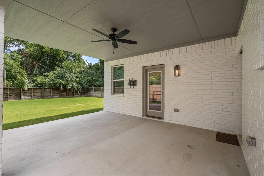5618 Oaks Lane - Photo 31