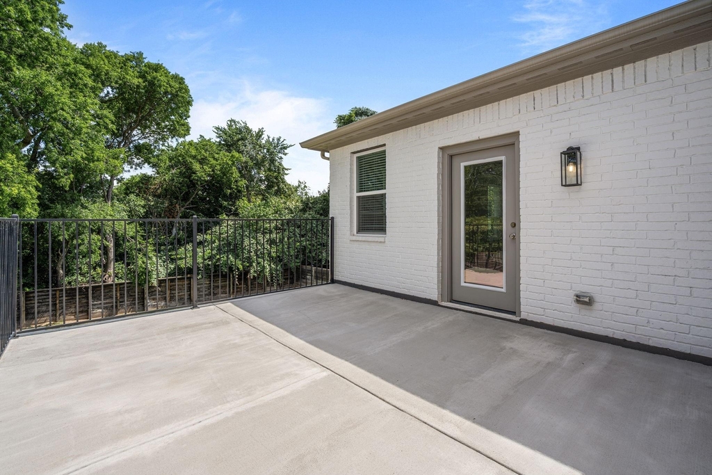 5618 Oaks Lane - Photo 30