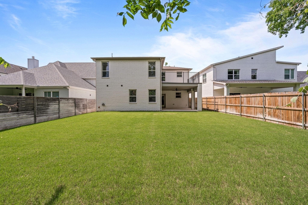5618 Oaks Lane - Photo 3