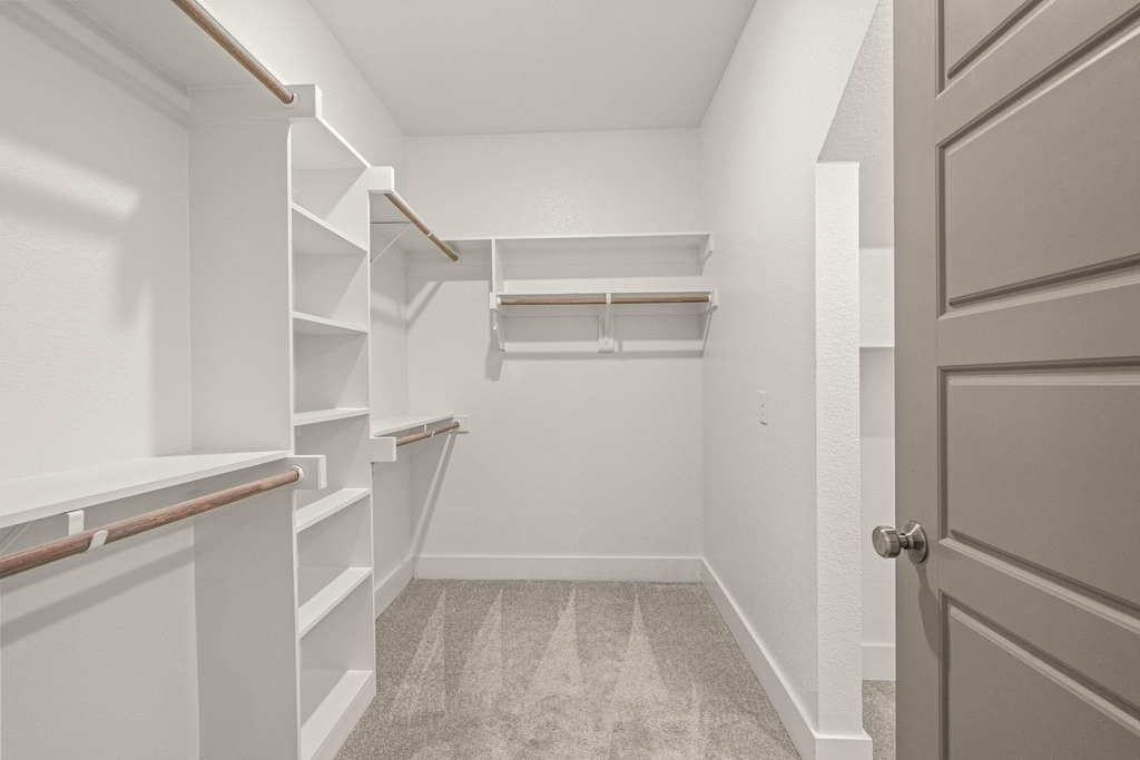 5618 Oaks Lane - Photo 18