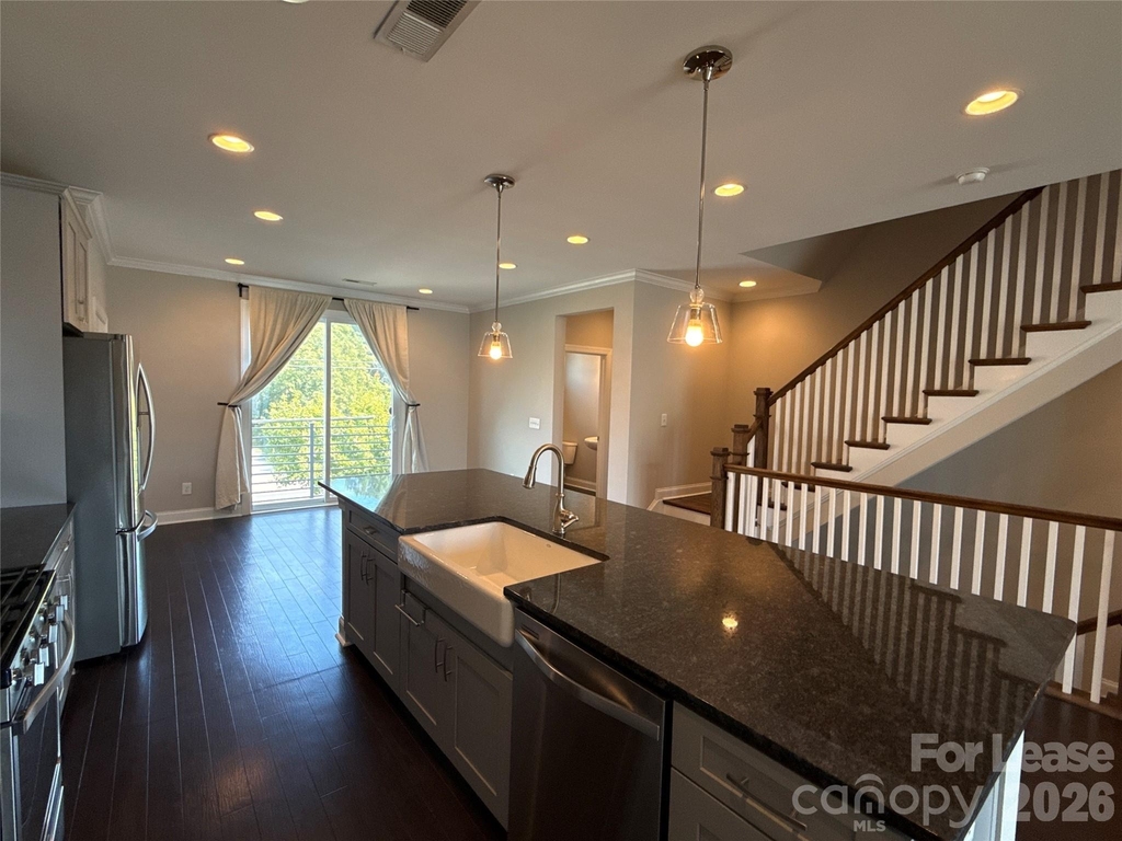 2609 Statesville Avenue - Photo 8