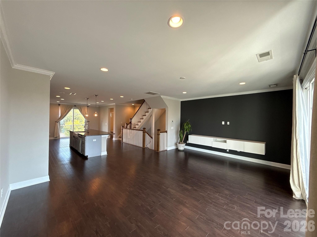 2609 Statesville Avenue - Photo 3