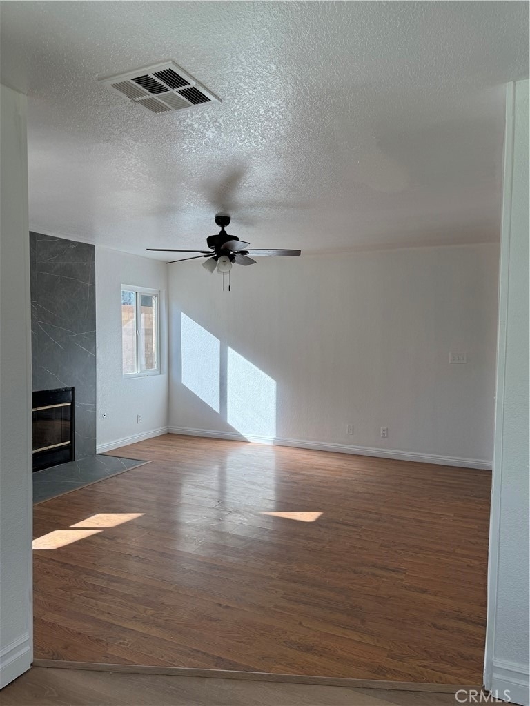 1124 Amorosa - Photo 2
