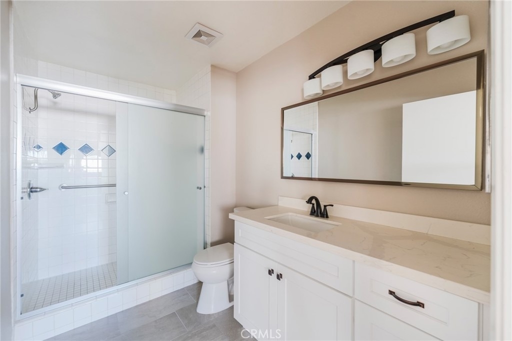 5694 E Los Angeles - Photo 19