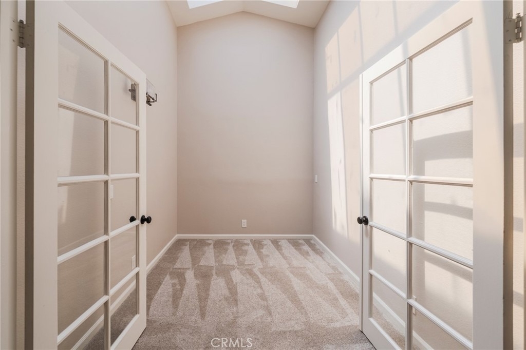 5694 E Los Angeles - Photo 21