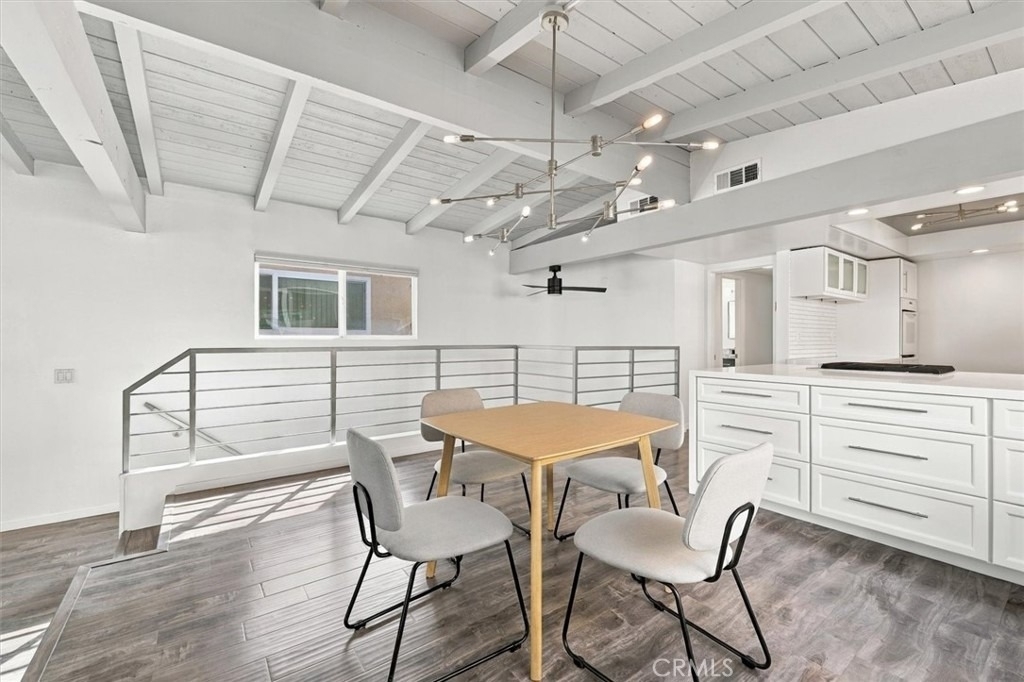 1704 Haynes - Photo 3