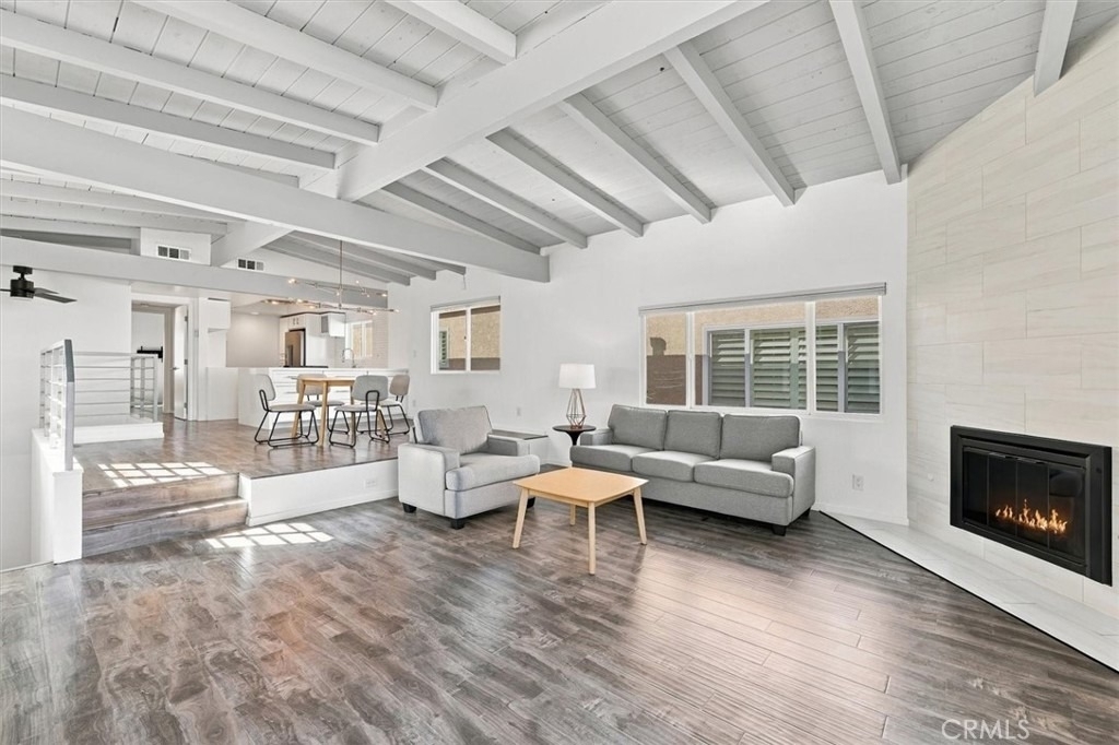 1704 Haynes - Photo 8