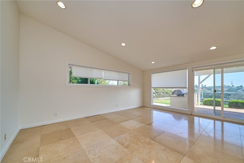 30933 Rue Valois - Photo 10